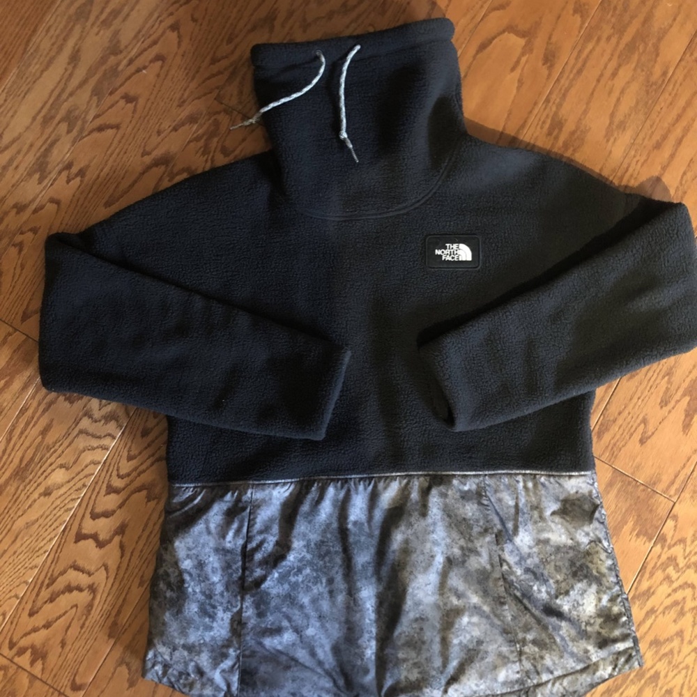 The North Face Sherpa Fleece Pullover Cowl Neck